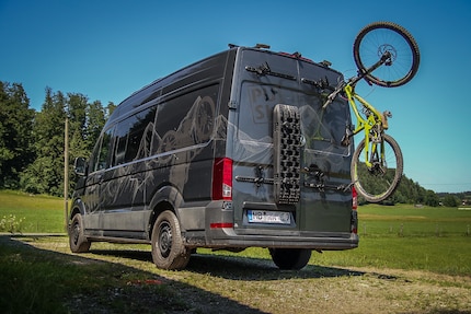 Weil die Velos an Lenker und Hinterreifen fixiert sind, sollen sie nicht verrutschen.