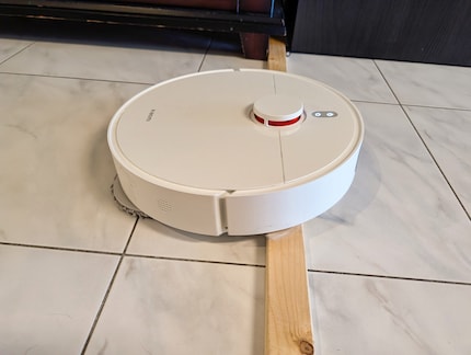 Über Schwellen bis zwei Zentimeter rast der Roboter drüber.