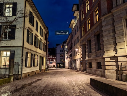 Sogar nachts überzeugt mich die Linse.