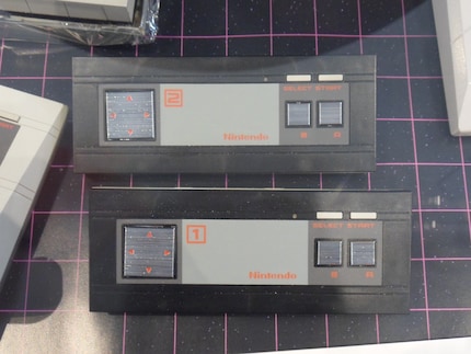 Der ELS-Controller: kein Steuerkreuz, dafür kabellos.