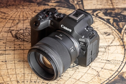 Das Canon RF 45mm F1.2 STM für rund 450 Franken ist ein Schnäppchen.