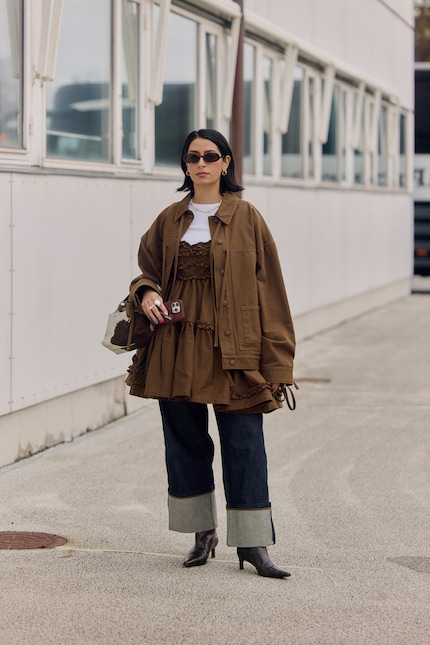 Durchs Umkrempeln kannst du die Hosenlänge beliebig anpassen.