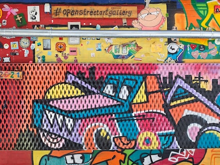 Natürliche Farbwiedergabe und hohe Detailgenauigkeit.