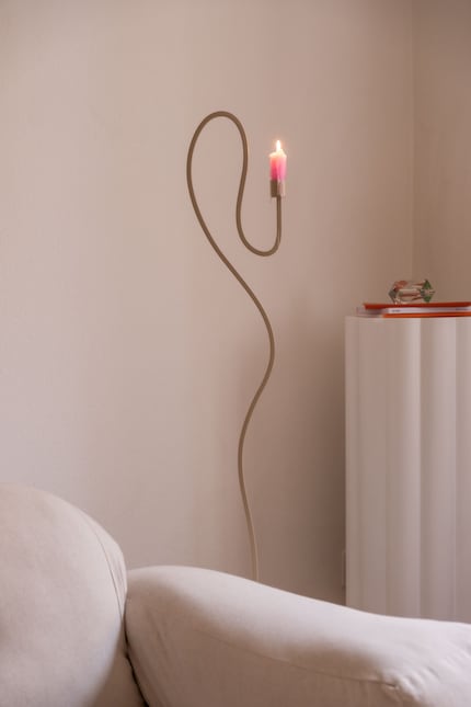 Das wellenförmige Design muss einfach makellos bleiben.