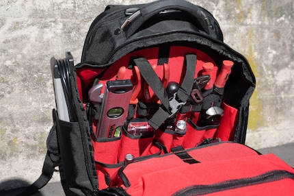 Alleine im Hauptfach kann ich den Inhalt eines Werkzeugkoffers versenken.