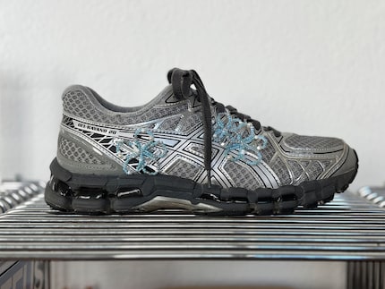 Fertig ist die DIY-Version des Designer-Schuhs.