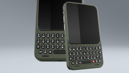 The QWERTY keyboard in the colour «Clover».