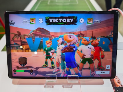 Das neue Fussball-Spiel von Motorola gefällt mir – solange ich gewinne.