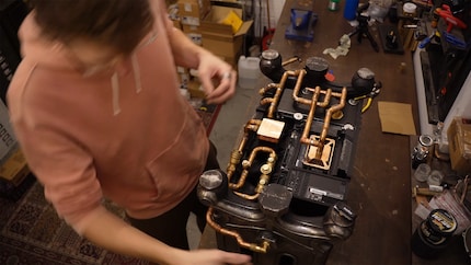 This is what the «under» and the computer's pump circuit look like.