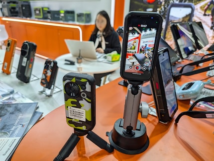 The video recordings don't look too bad at the trade fair.