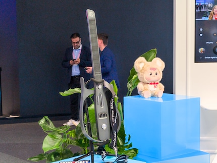 Non mi convince la chitarra intelligente di Honor.