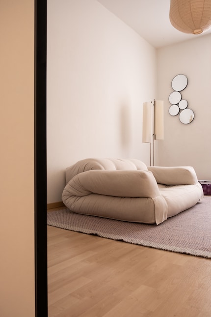 Der Linen-Look ist optisch irgendwo zwischen skandinavischem Hygge und mediterranem Sommergefühl.