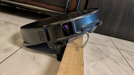 Der Saros 20X klettert mit seinen Beinen über Schwellen bis fünf Zentimeter.