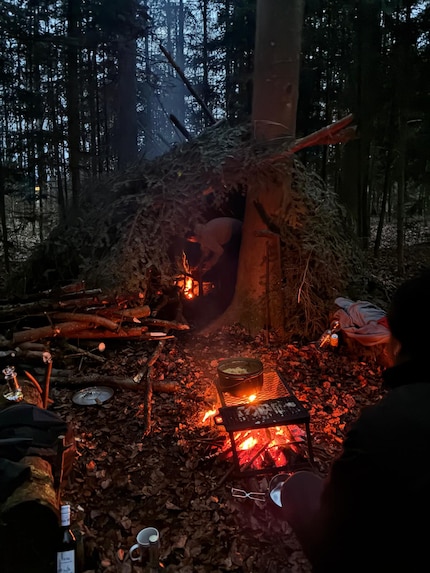 Wir leisteten uns gleich zwei Feuer am Abend.