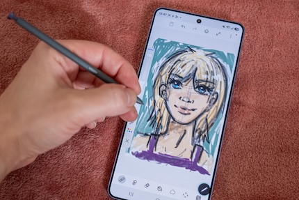 Auch ohne Bluetooth kann ich mit dem Stylus gut zeichnen.