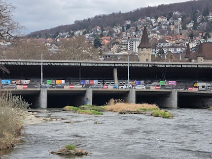 Der fünffach optische Zoom macht noch knapp ansehnliche Fotos.