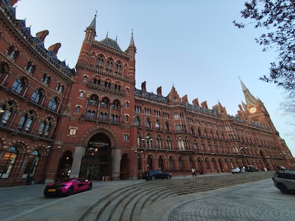 Die Ultraweitwinkelkamera liefert nur bei Tageslicht gute Bilder.