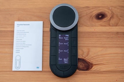 Die neue Shortcut-Tastatur hat ein Display für Beschriftungen.