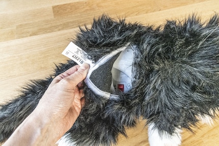 Hier kommen die Batterien rein