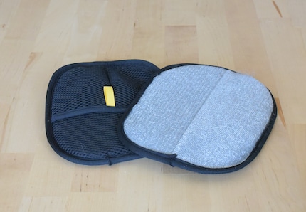 Schon der erste Eindruck der Handschuhe überzeugt qualitativ nicht.