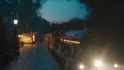 Ein Anblick so wohlig vertraut wie Butterbier: der Hogwarts-Express.