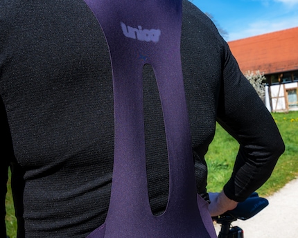 Auch die Träger aus lasergeschnittenem Material sorgen für top Tragekomfort.