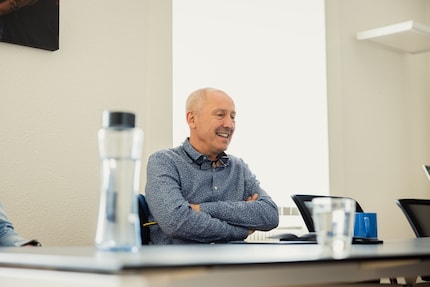 CEO Nabil Francis erzählt begeistert von Felcos Anfängen.