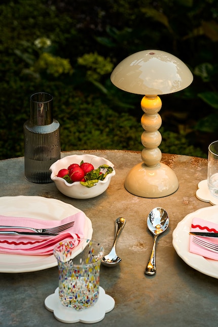 Die Spulenform macht sie unverwechselbar, egal ob an oder aus.