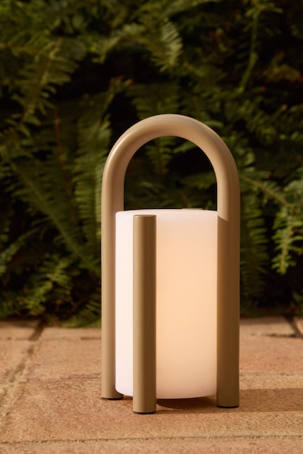 Besonders handlich: diese Dauerbegleiterin hat einen Griff.