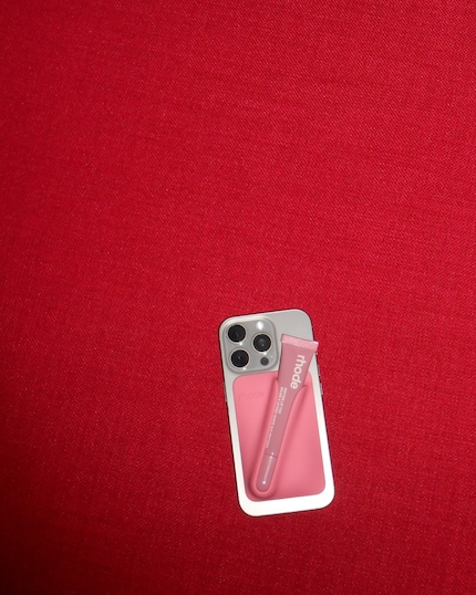 Merch von Rhode: das Snap-On Lip Case aus Silikon.