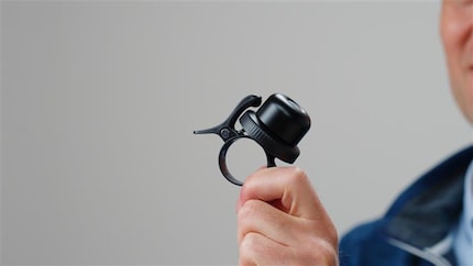 Der Tracker in der Glocke reicht nicht als Beweis bei der Polizei.