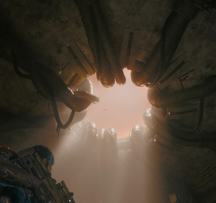 H.R. Giger walked, so Saros could run. Oder so.