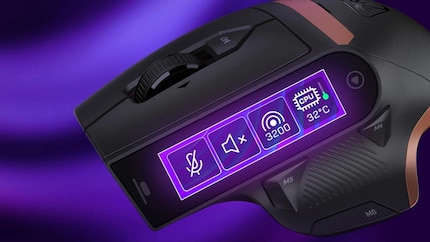 Der Touchscreen sitzt dort, wo du bei anderen Mäusen klassische Daumentasten erwartest.