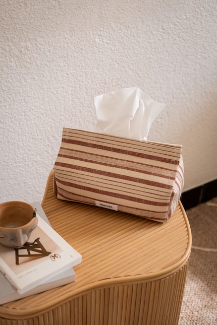 Of je nu op bed ligt, in de badkamer of op tafel in de woonkamer, ...