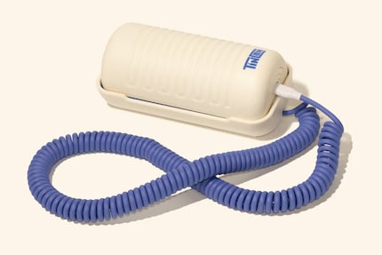 Ziet er bekend uit voor de ouderen onder ons: De Tin Can Phone ziet eruit als een klassieke telefoon met snoer.