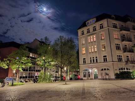 Die Hauptkamera im Nachtmodus.