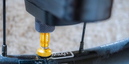 Die neue digitale Minipumpe ist mit den CoreCaps kompatibel.