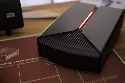 De Firecuda X Vault is met zijn ontwerp bedoeld voor gamers – dus RGB-verlichting mag natuurlijk niet ontbreken.