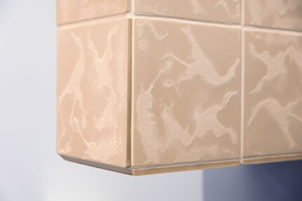 ... in collaboration with the Japanese manufacturer Tajimi Custom Tiles.