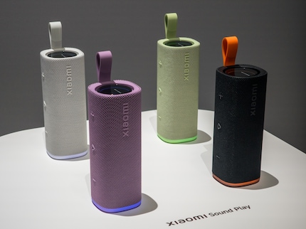 Lo Xiaomi Sound Play può anche essere appoggiato.