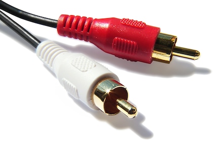 Gamers van de oude generatie consoles zijn waarschijnlijk nog bekend met analoge RCA-kabels.
