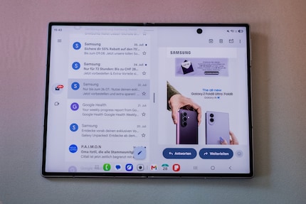 Samsung hat Apps so angepasst, dass ich mehr Übersicht habe, wie hier im Mailfach.