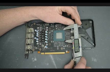 Screenshot YouTube TrashBench