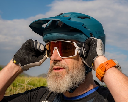 Die «Lake Prespa X» von Tripoint in der Farbvariante Matt Weiss mit Dots, die wohl die Dreckspritzer vom Trail symbolisieren sollen.