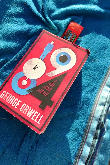 Kein Performative Reading. Ich hab «1984» tatsächlich gelesen – und gemocht.