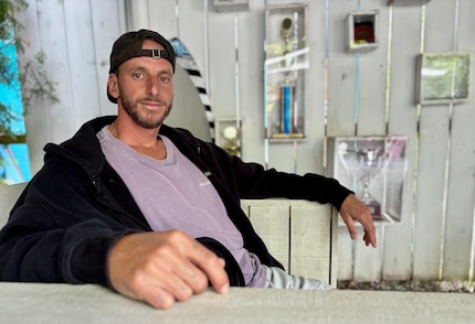 Sascha Gattiker leitet die Wakeboard Academy und fährt selbst an der Weltspitze mit.