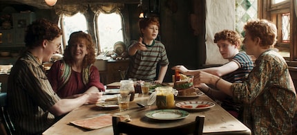 Willkommen im Fuchsbau – ein Jahr früher als im Buch: HBO stellt uns Rons Familie offenbar schon vor seinem ersten Hogwarts-Jahr näher vor.