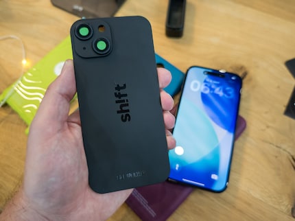 La face arrière de Shift pour l'iPhone.