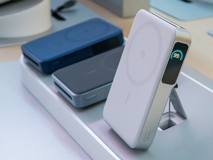 The MagGo Power Bank 2 Pro is released in three colors.