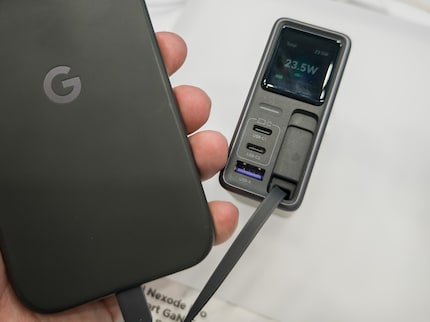 The Pixel smartphone by no means calls up the full power of the adapter.